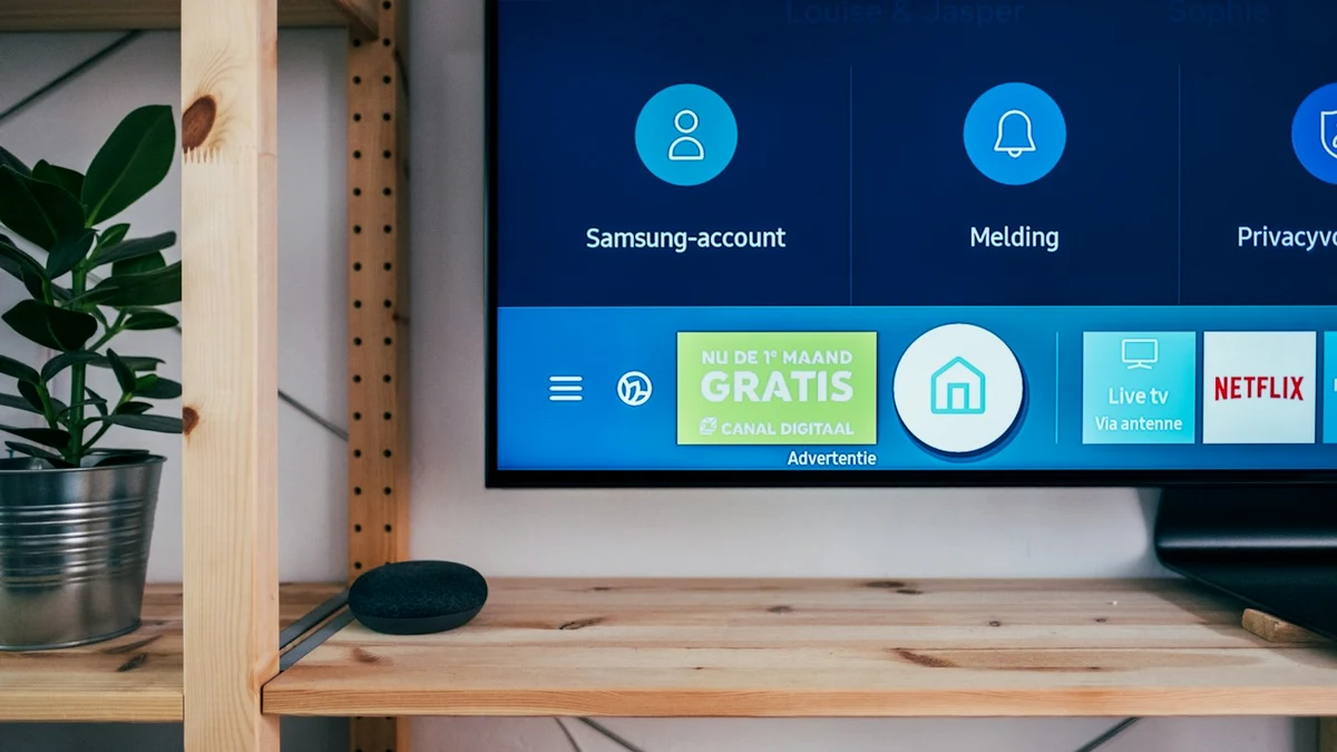 French IPTV on modern Smart TVs in 4K UHD